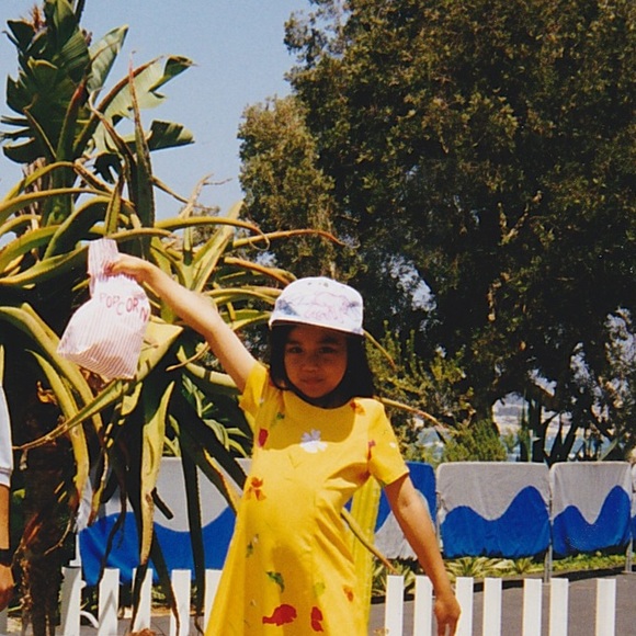 Meet your Posher, Sophia - Picture 1 of 1